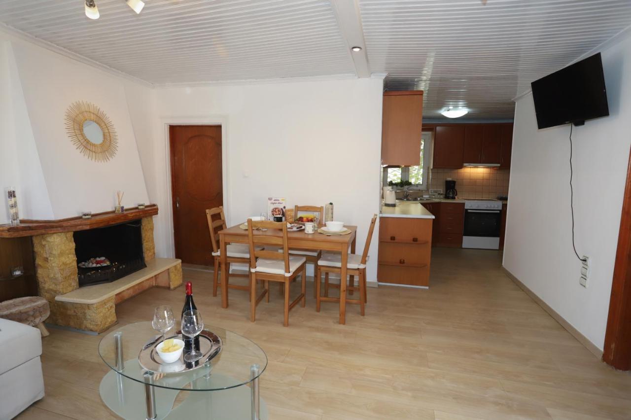 Corfu Port Home Luaran gambar